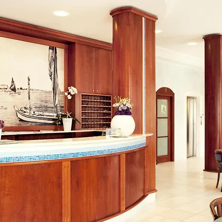 Aurea Hotel