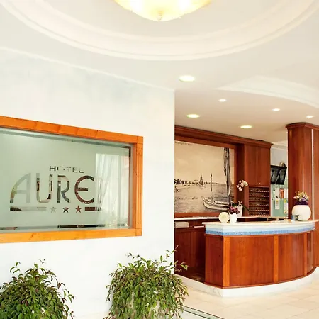 Aurea 3*